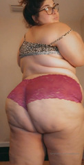 15970799_3rd-attempt-at-getting-my-whole-ass-in-frame-and-by-then-i-w_0.mp4