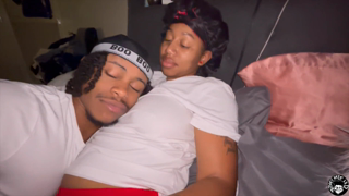 LIL D STRETCHES BIG TITTY EBONY BEFORE BED.mp4