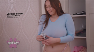 Stepmom Kisscat Caught Mutual Masturbation of Stepsister Amber Bloom with Stepbro While Porn Watching in Living Room.mp4