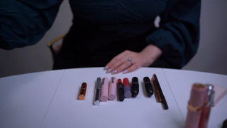 20240817-ASMR_40_minutes_of_beautiful_LIPSTICK_application_big_lips_lip_gloss_tingly_sounds-4Digo4tFLQ4.mkv