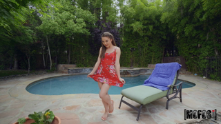 Teeny Tiny Teen - Megan Marx & Alex Legend.mp4