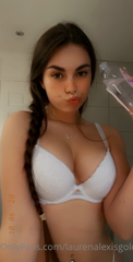 27472852_i-wish-it-was-you-squirting-oil-on-me_0.m4v