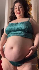 856333737_holiday-jiggles-fat-it-s-the-holiday-season-and-my-gains_0.mp4