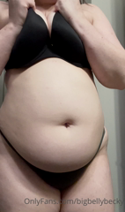 162837733_belly-jiggles_0.m4v
