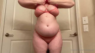 89198530_a-fatty-slightly-in-denial-of-her-weight-gain-in-2020_0.m4v