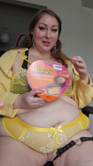 1542938102_happy-valentines-day-will-you-feed-me-all-day-long_0.mp4