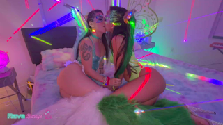 source4k_RB-Sasha-Tatcha-and-Tiny-Rhea-Video.mp4
