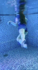ДарьяМезенцева_200512_Alina_Becker_Evangelion_Asuka_Swimming_pool.mp4