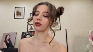 jenie_fire_Chaturbate_20260813_195221.mp4