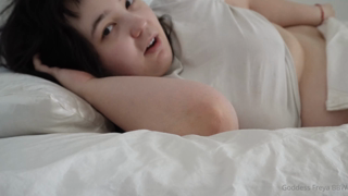 1221127209_a-day-in-the-life-of-your-favorite-fatty-vlog-its-your_0.mp4