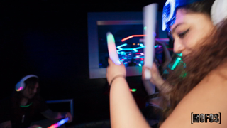 Let's Post It - 2024-10-24 - Silent Disco Party.mp4
