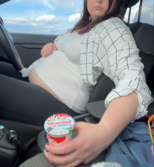 566992962_look-at-this-shameless-pig-drinking-heavy-cream-like-there_0.mp4