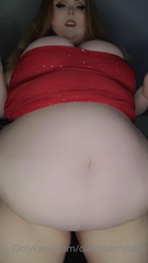565746312_gluttony-s-not-so-little-sister_2.m4v