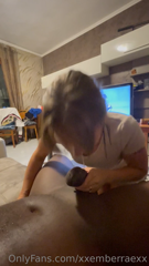 xxemberraexx_-_2023-04-26_I_know_some_of_your_favorite_videos_are_me_hotwifing_with_bbc_so_2.mp4