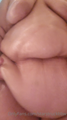 374641629_new-video-blubbery-wet-jiggly-bits-thigh-slapping-body-b_0.m4v