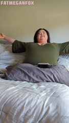 393459574_scarfing-down-soul-food-sunday-and-desperately-trying-to-mas_0.m4v