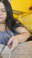 39680553_enjoy-food-here-yes-i-ate-it-all-alone_0.m4v