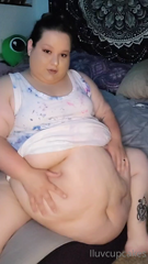 689205287_i-m-so-jiggly_0.mp4