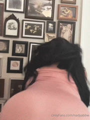 984561137_love-a-tight-dress-moment_0.mp4