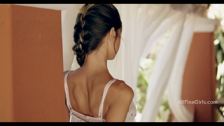 wowgirls.15.01.12.gina.gerson.oiling.myself.for.you.1080p.mp4