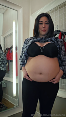 963121140_full-vid-https-onlyfans-com-944633507-couchqueenie_0.mp4
