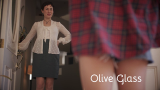 allherluv.21.06.08.brooklyn.gray.and.olive.glass.first.day.of.college.ep.1.1080p.mp4