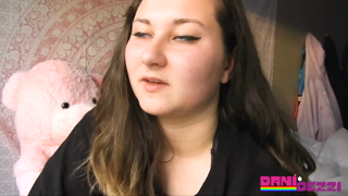 9593946_onlyfans-exclusive-scene-your-college-study-buddy-invite_0.mp4
