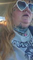 1423009946_more-hospital-chores-bleh-also-i-m-outgrowing-my-car-literal_0.mp4