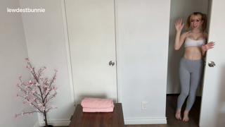 lewdestbunnie - POV happy endings massage from teen - ManyVids.mp4