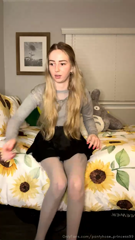 239939527_stream-started-at-12-15-2021-03-08-am-strip-tease-masturbat_0.mp4