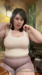 614164413_aaaahh-public-stuffing-sorry-the-inside-was-pretty-fuck_5.m4v
