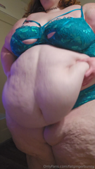 1316379723_belly-plops_0.mp4