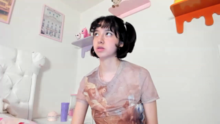 Cherrycute666_2023-05-07_11-00-11_212-00.56.43.598-01.18.52.900.mp4