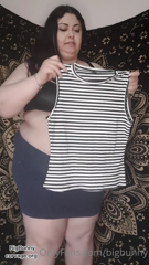618705812_in-this-video-im-trying-a-tight-shirt-i-will-struggle-to-fi_0.m4v