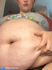 80119025_oh-you-wanted-to-see-my-bellybutton-let-me-give-you-a-clo_0.mp4