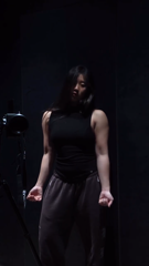 mia_wangg_1766938028_3797672965715207613_7305877087.mp4