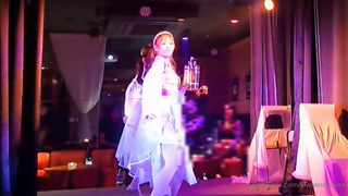 671786792_belly-inflation-show-video_0.m4v