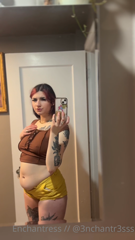 527099076_belly-from-the-other-night-i-swear-i-was-about-to-pop_0.m4v