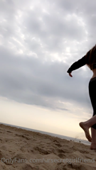 635203560_i-love-the-beach-so-much-i-think-im-going-to-move-there_0.m4v