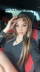 2025-08-28_@alexsiadiamonique_7543664396787125534.mp4