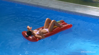 wowgirls.11.07.04.adria.dildoying.on.the.waves.1080p.mp4