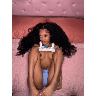 daniliaa_When_he_says_open_your_legs_like_a_good_girl_😍😭_4016906748.jpeg
