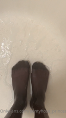 435927083_my-pussy-is-soaking-wet_0.m4v