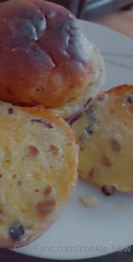 141646738_i-m-still-snacking-or-is-this-considered-a-lunch_2.m4v