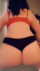 726165224_nalgona_0.mp4