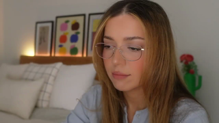 cutiee_myfreecams_2026-06-02_04-10-51-004-1.mp4