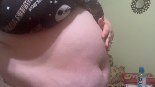 673738506_after-pizza-stuffing-my-god-do-i-feel-massive_2.mp4