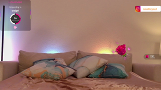Nova-Lee_Stripchat_20260415_210119.mp4