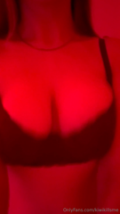 0i6lkpgdt8xgmbxmgaa48_source.mp4