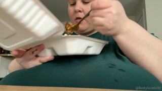 1678546756_devouring-my-homemade-garbage-plate-within-four-minutes-vi_0.mp4